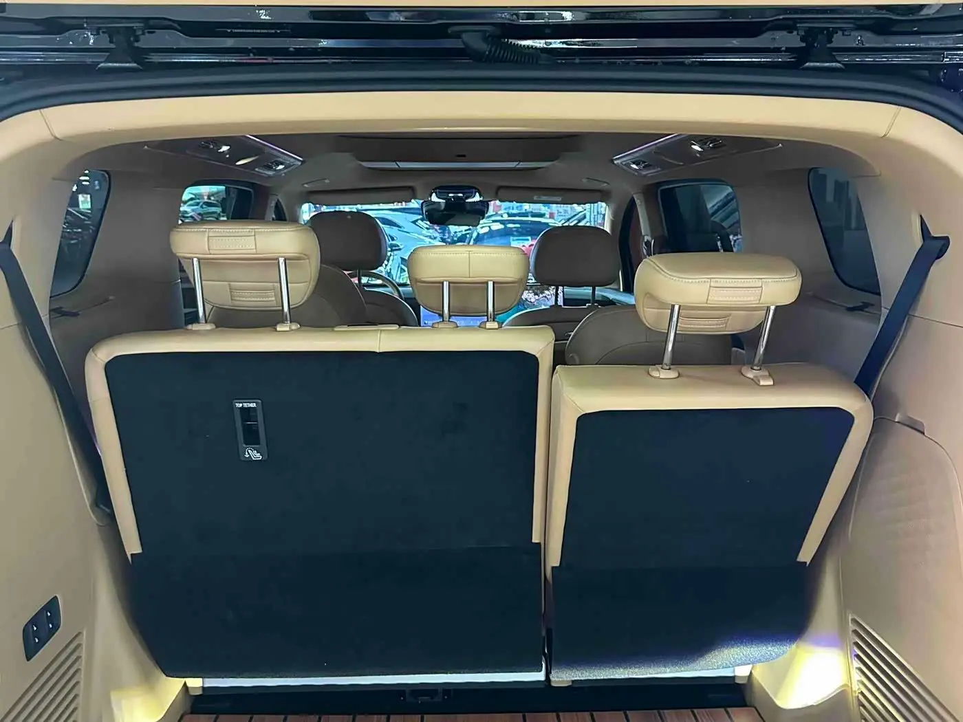 Voyah Auto Voyah Dreamer 2025 — Photo 16/20