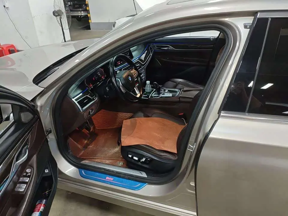 BMW 7 Series 2021 — Şəkil 3/10