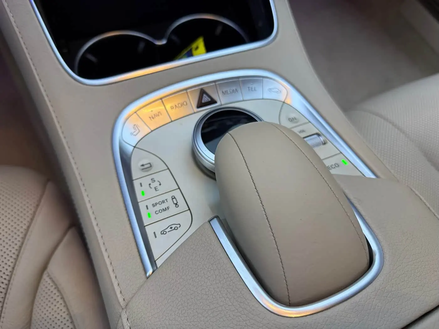 Mercedes-Benz S-Class 2014 — Photo 8/20