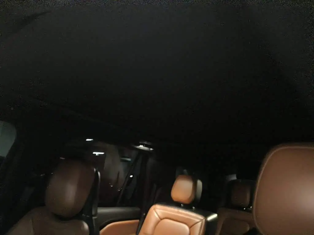 Lincoln Navigator 2021 — Photo 14/15