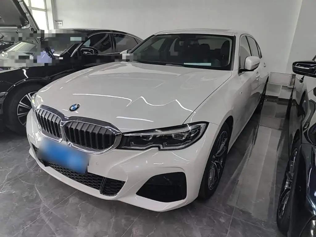 BMW 3 Series, 2020