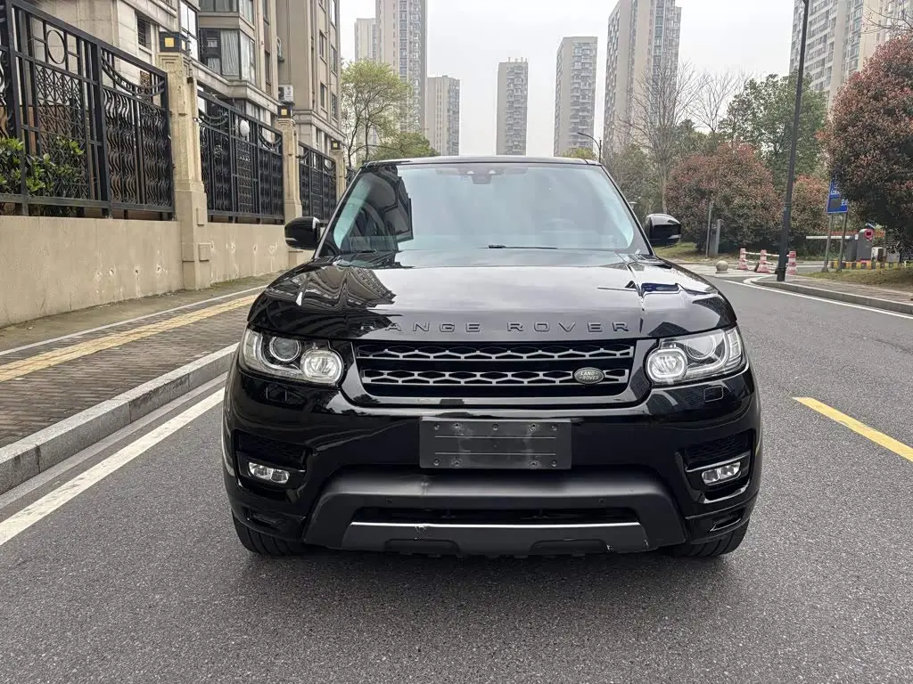 Land Rover Range Rover Sport 2018 — Фото 2/9