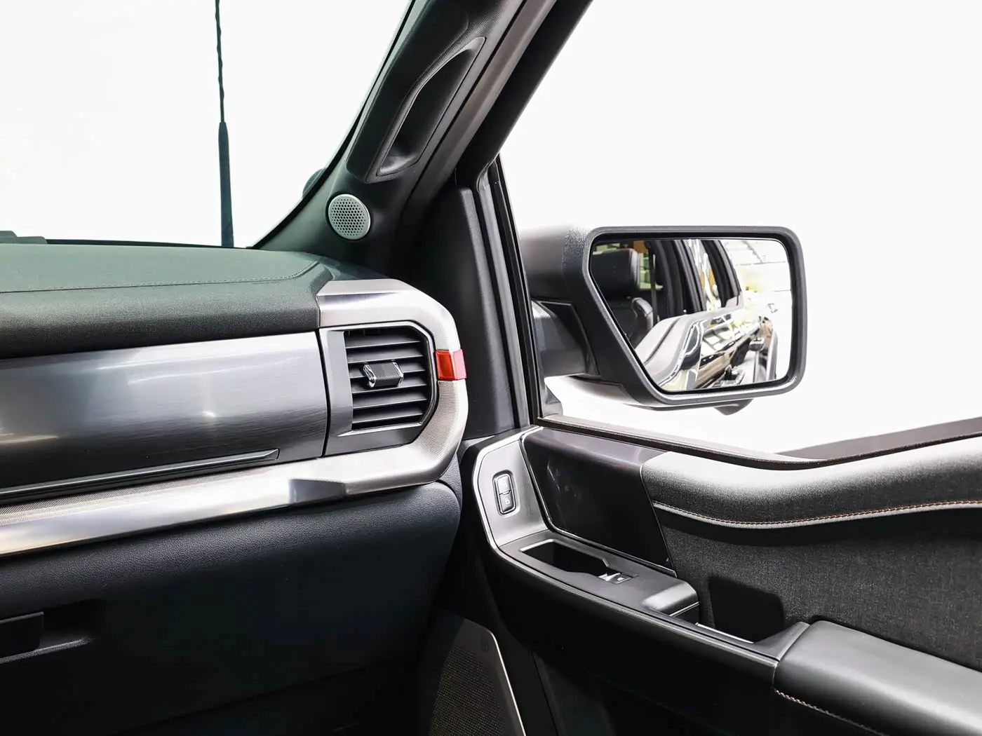Ford F-150 Raptor 2024 — Photo 19/20