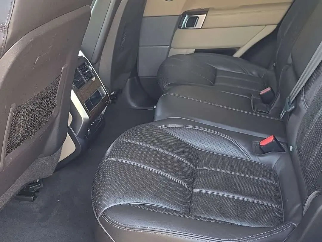 Land Rover Range Rover Sport 2016 — Photo 11/15