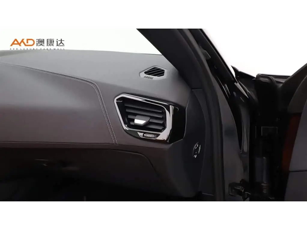 BMW Z4 2023 — Фото 9/10