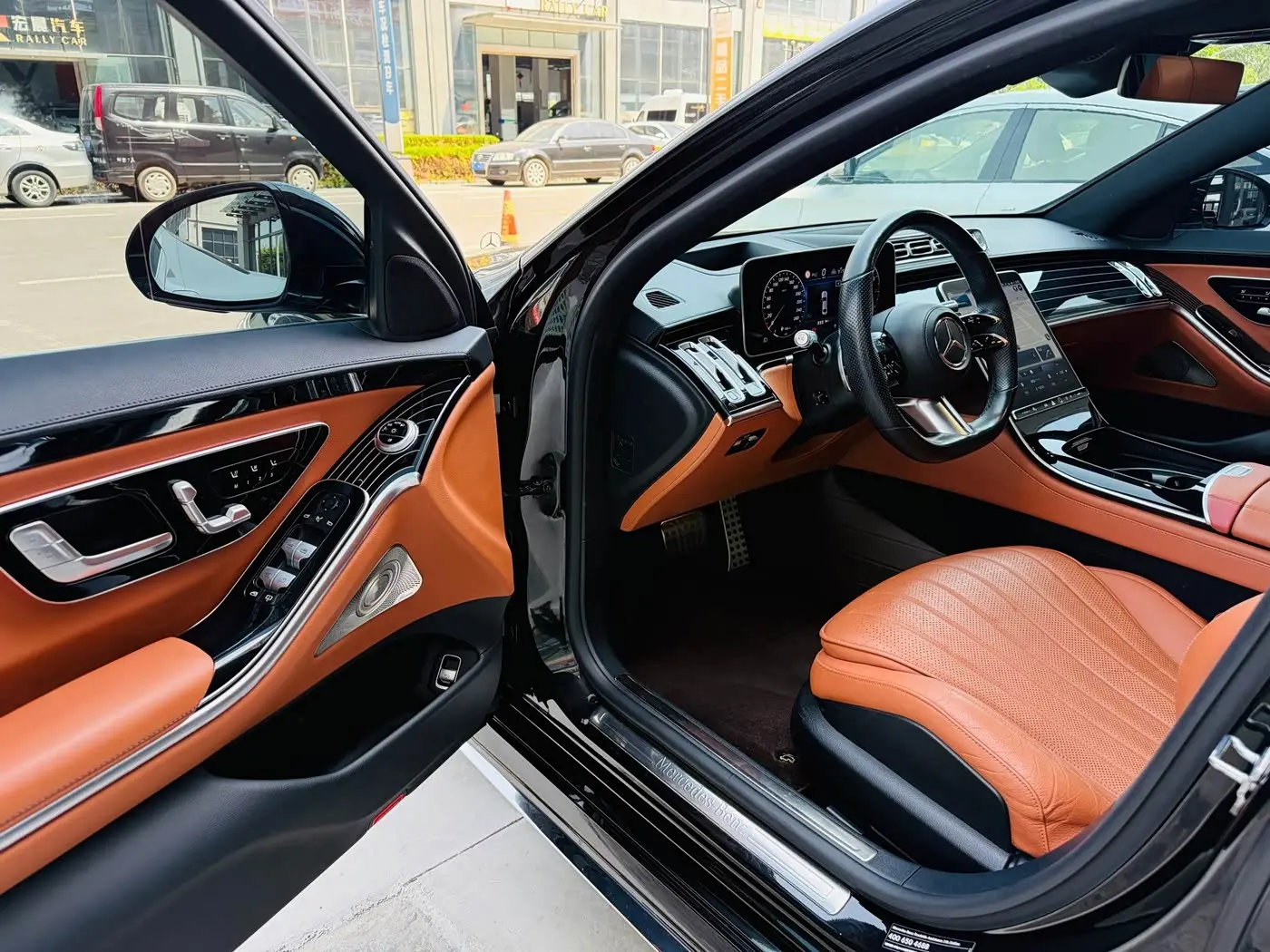 Mercedes-Benz S-Class 2022 — Photo 18/20