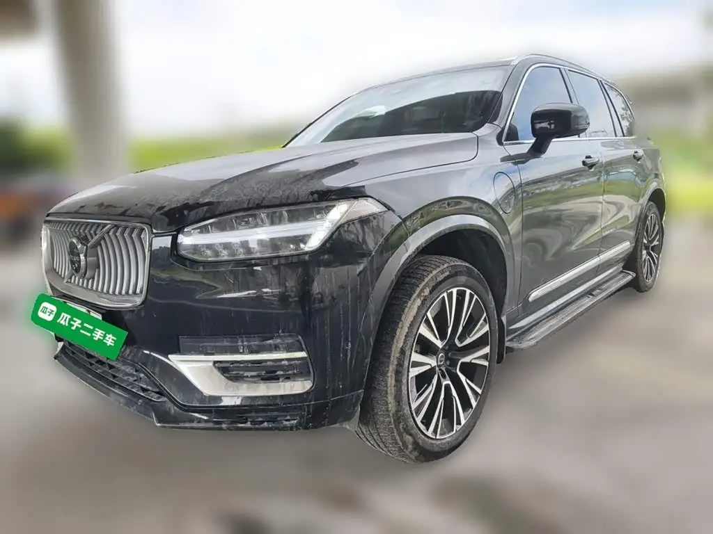 Volvo XC90 Plug-in Hybrid 2024 — Photo 1/20
