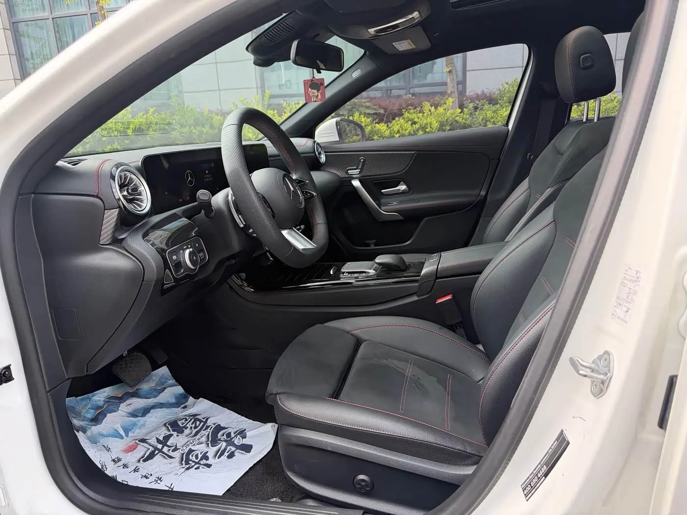 Mercedes-Benz A-Class 2023 — Фото 7/16