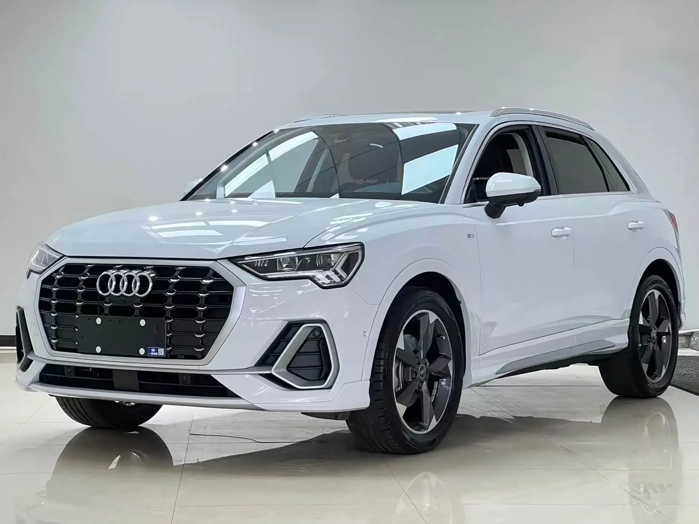 Audi Q3, 2022