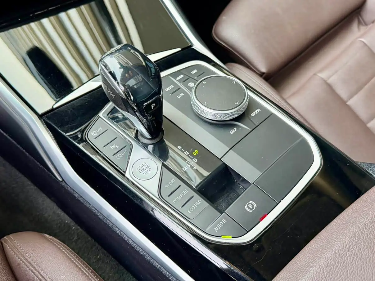 BMW 3 Series 2020 — Фото 13/15