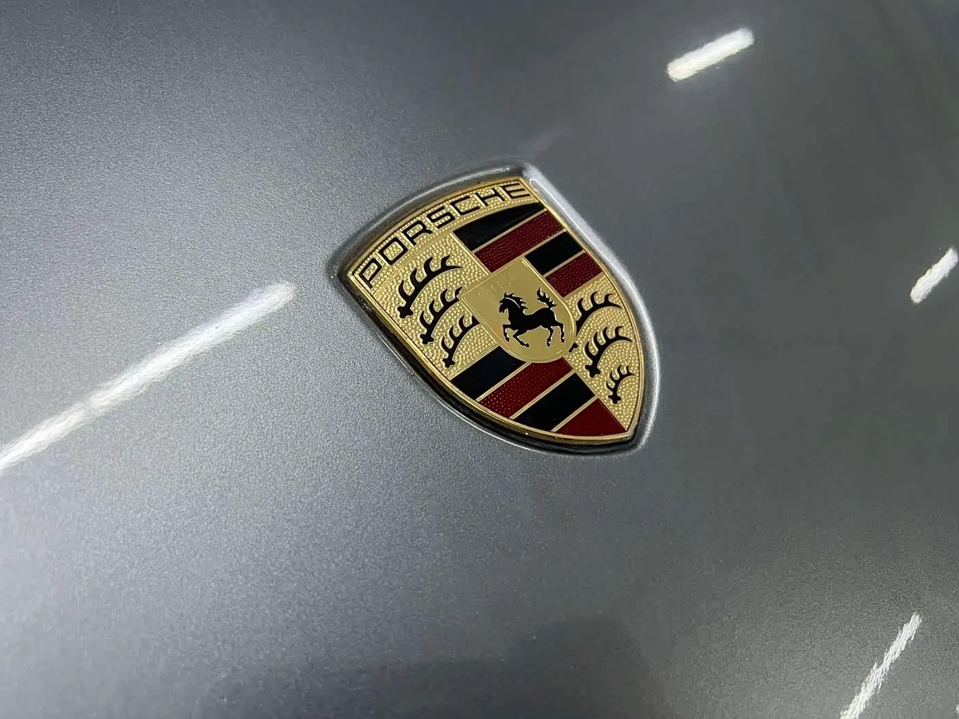 Porsche Cayenne 2017 — Фото 8/20