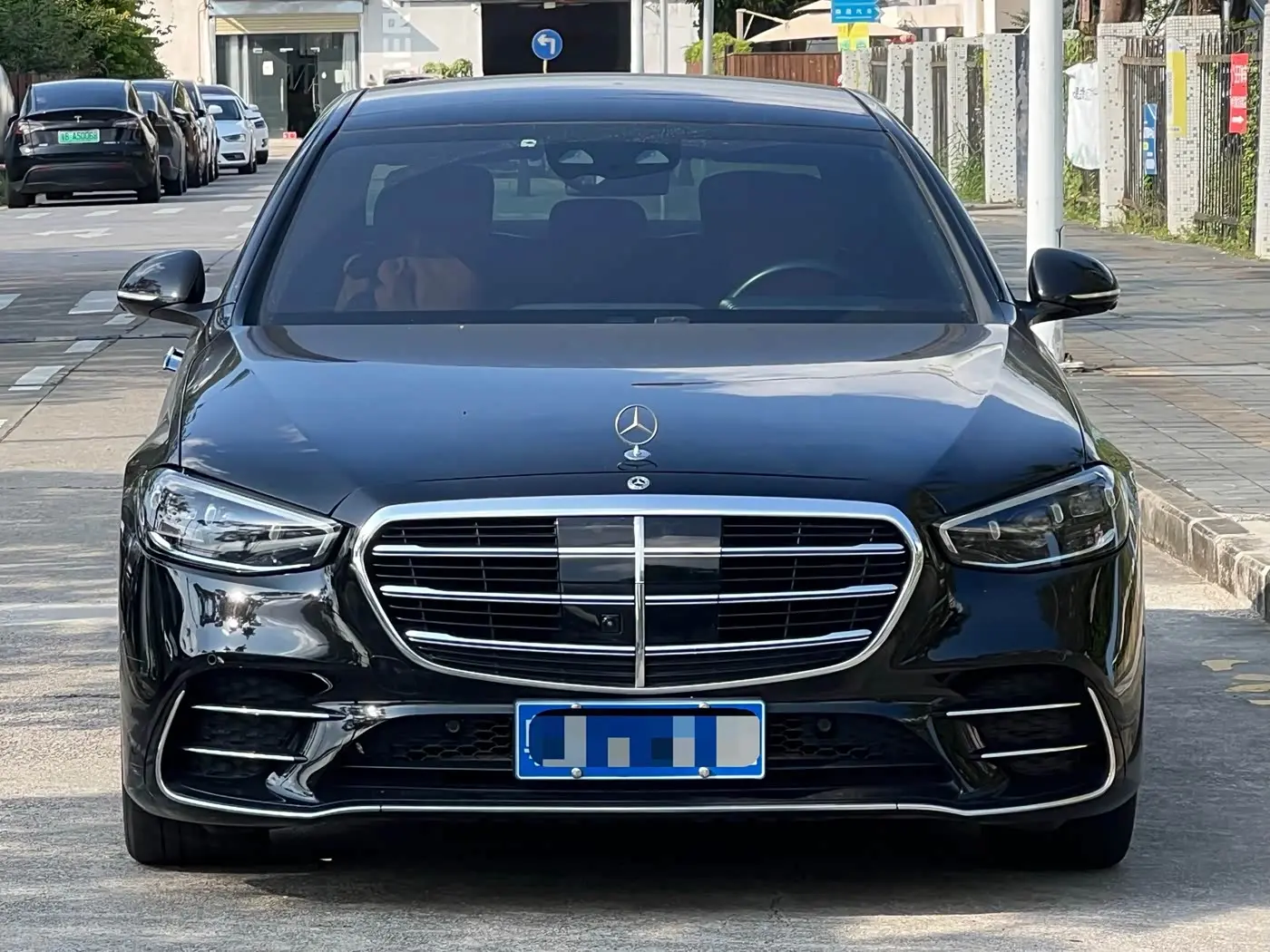 Mercedes-Benz S-Class 2022 — Фото 2/20