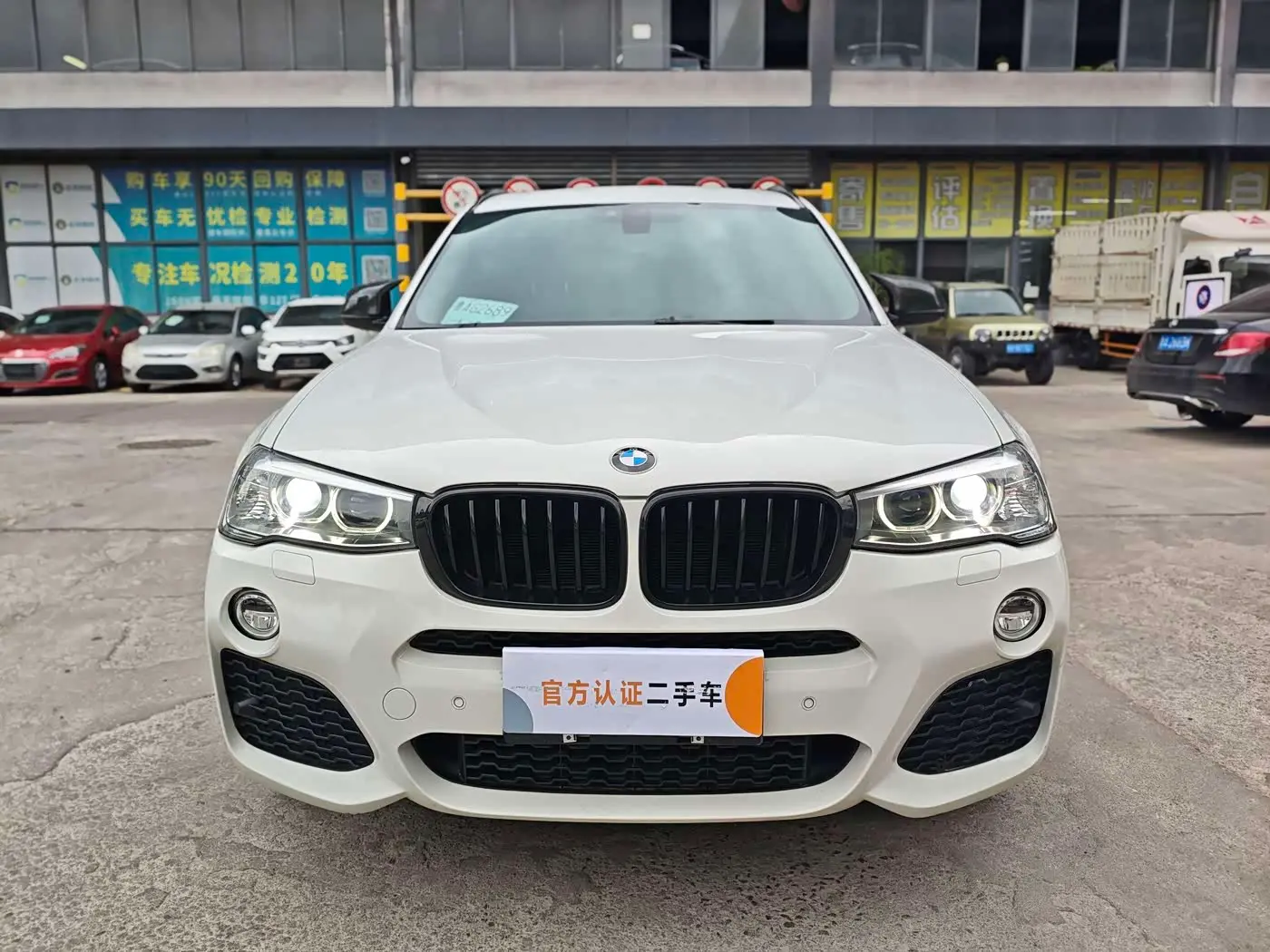 BMW X3 2018 — Фото 5/13