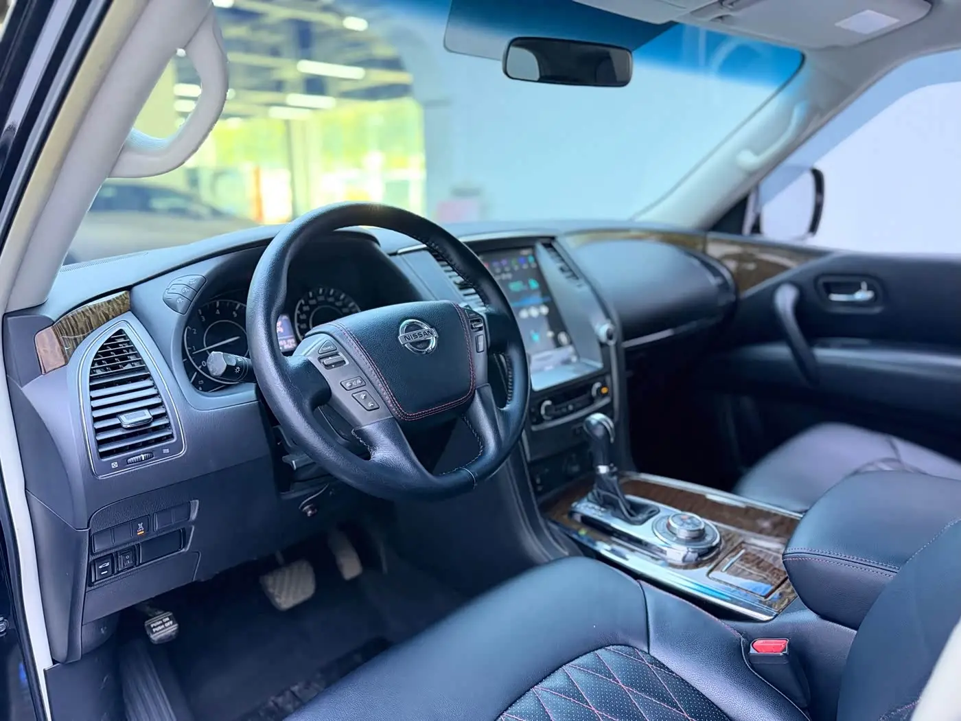Nissan Patrol 2020 — ფოტო 5/14