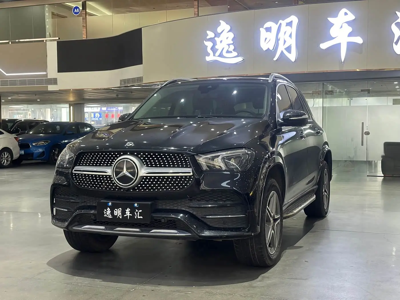 Mercedes-Benz GLE 2021 — Фото 1/12