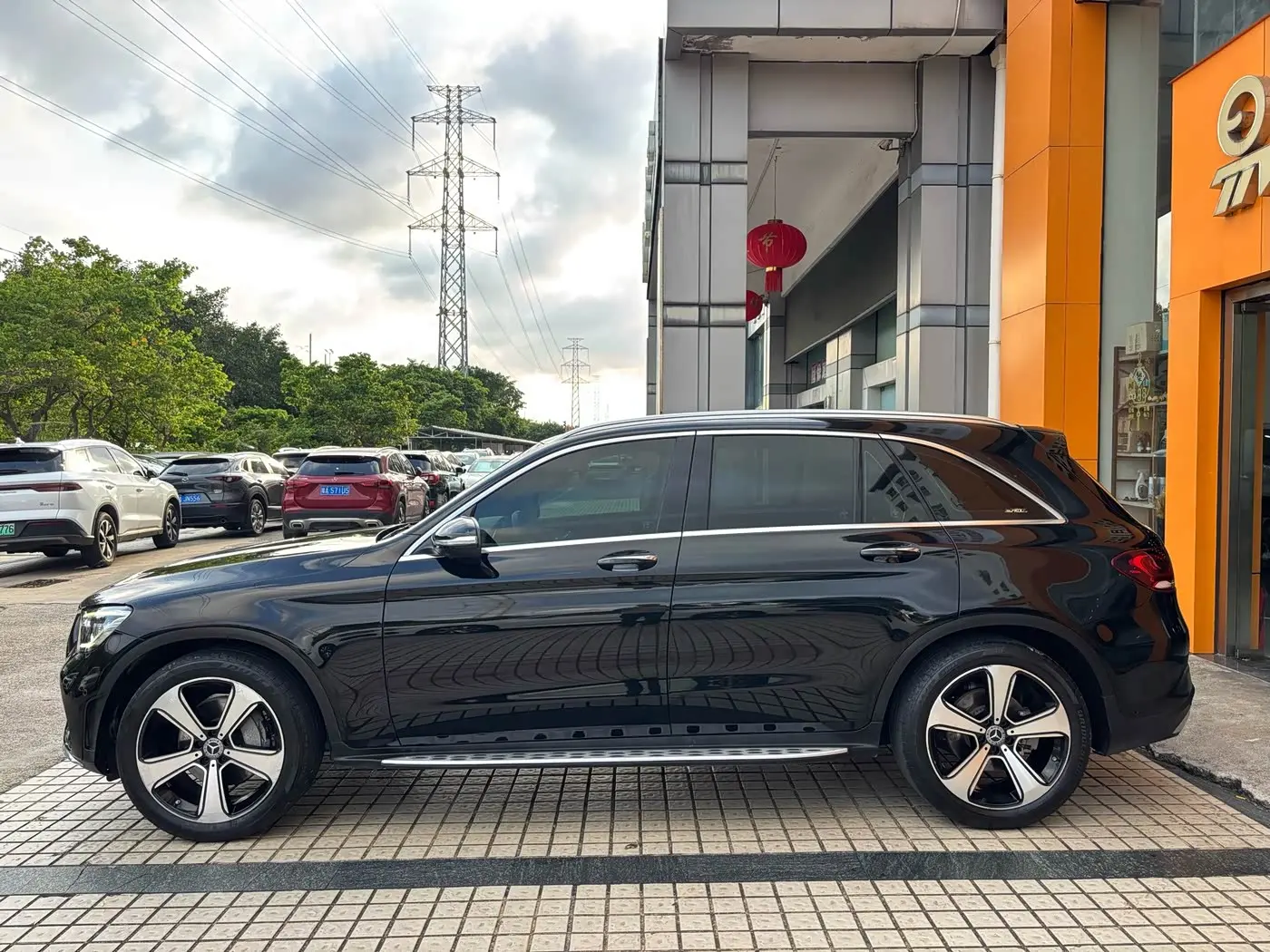 Mercedes-Benz GLC 2020 — Photo 8/20