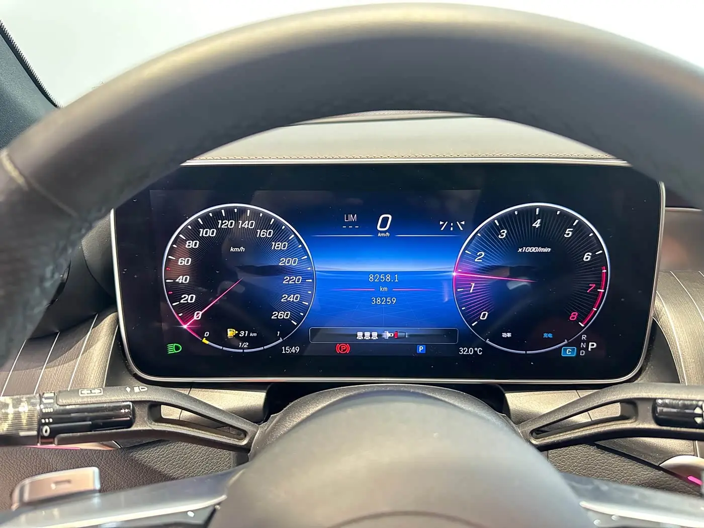 Mercedes-Benz GLC Coupe 2024 — Photo 4/20