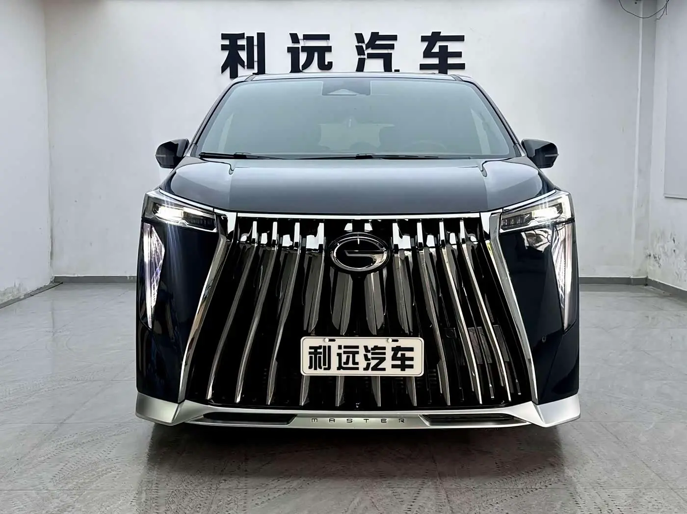 GAC Trumpchi Trumpchi M8 2024 — Фото 3/17