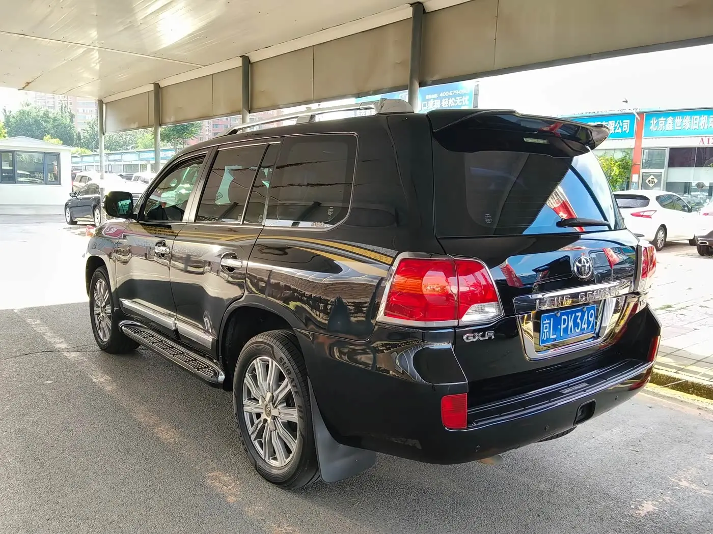 Toyota Land Cruiser 2016 — Фото 8/19