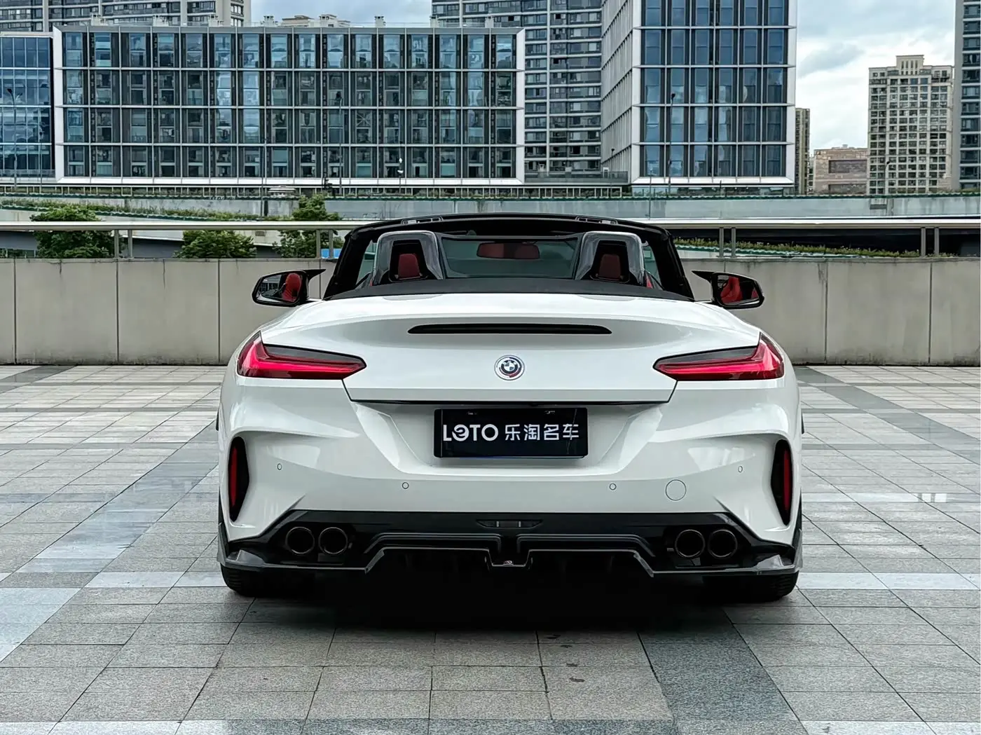 BMW Z4 M40i 2023 — Фото 4/12