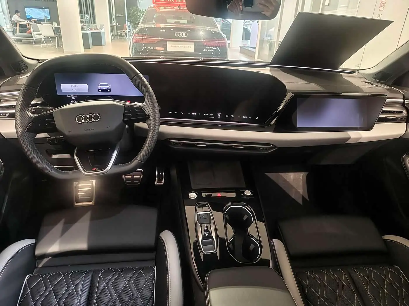 Audi A5L 2025 — Şəkil 7/12