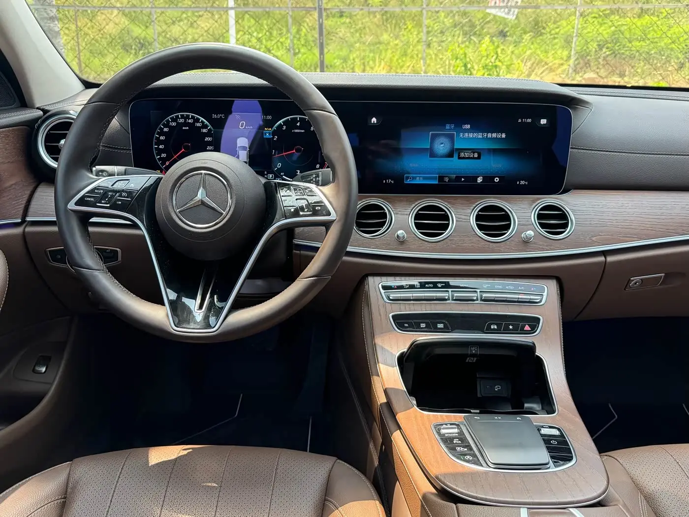 Mercedes-Benz E-Class 2023 — Фото 11/20