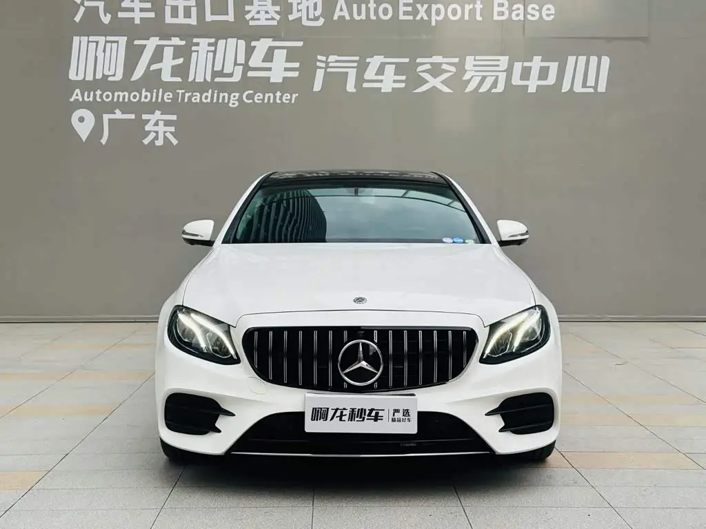 Mercedes-Benz E-Class 2020 — Photo 2/20
