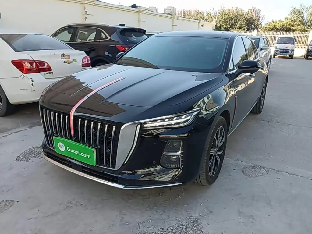 Hongqi H5 PHEV 2025 — Фото 2/20
