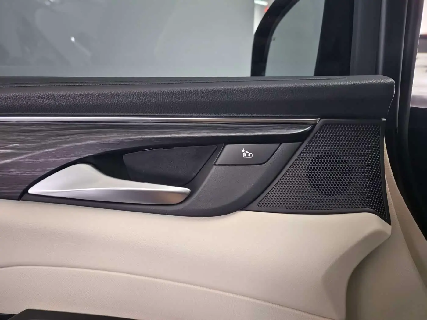 Buick GL8 2021 — Photo 13/20