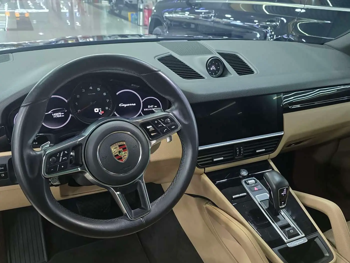 Porsche Cayenne 2019 — Фото 4/16