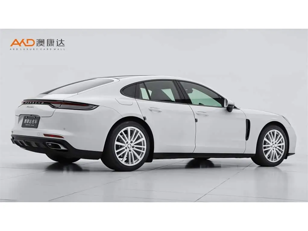 Porsche Panamera 2023 — Photo 3/10