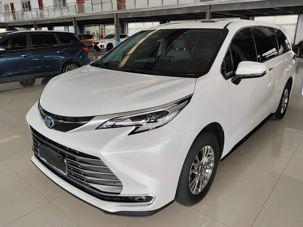 Toyota Sienna, 2024