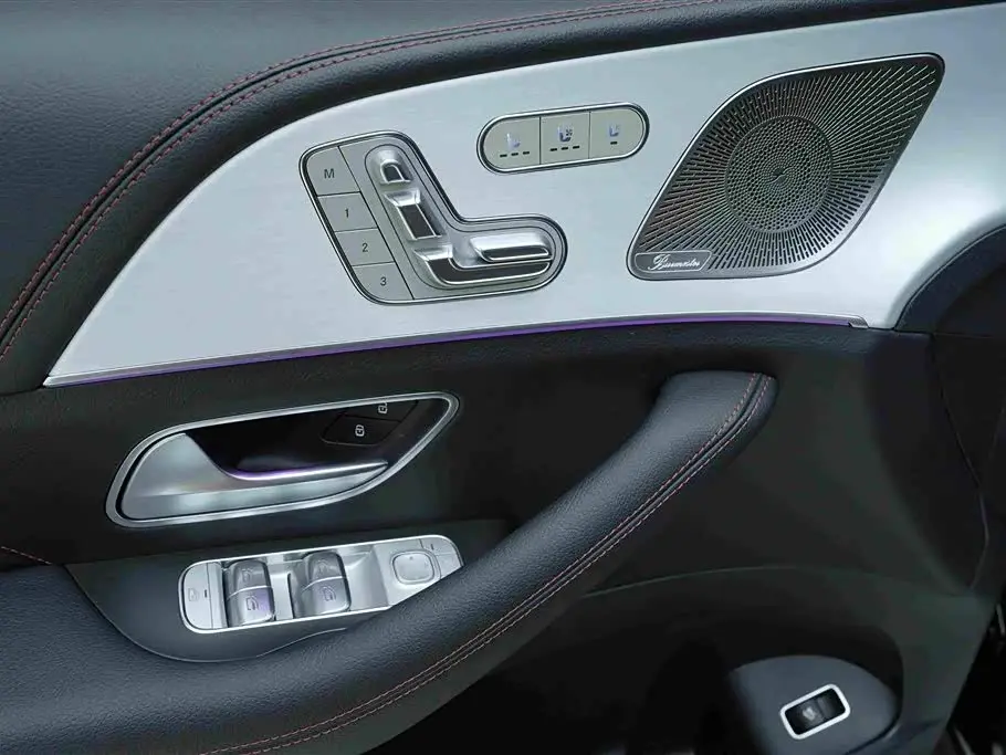 Mercedes-Benz GLE AMG 2024 — Фото 15/20