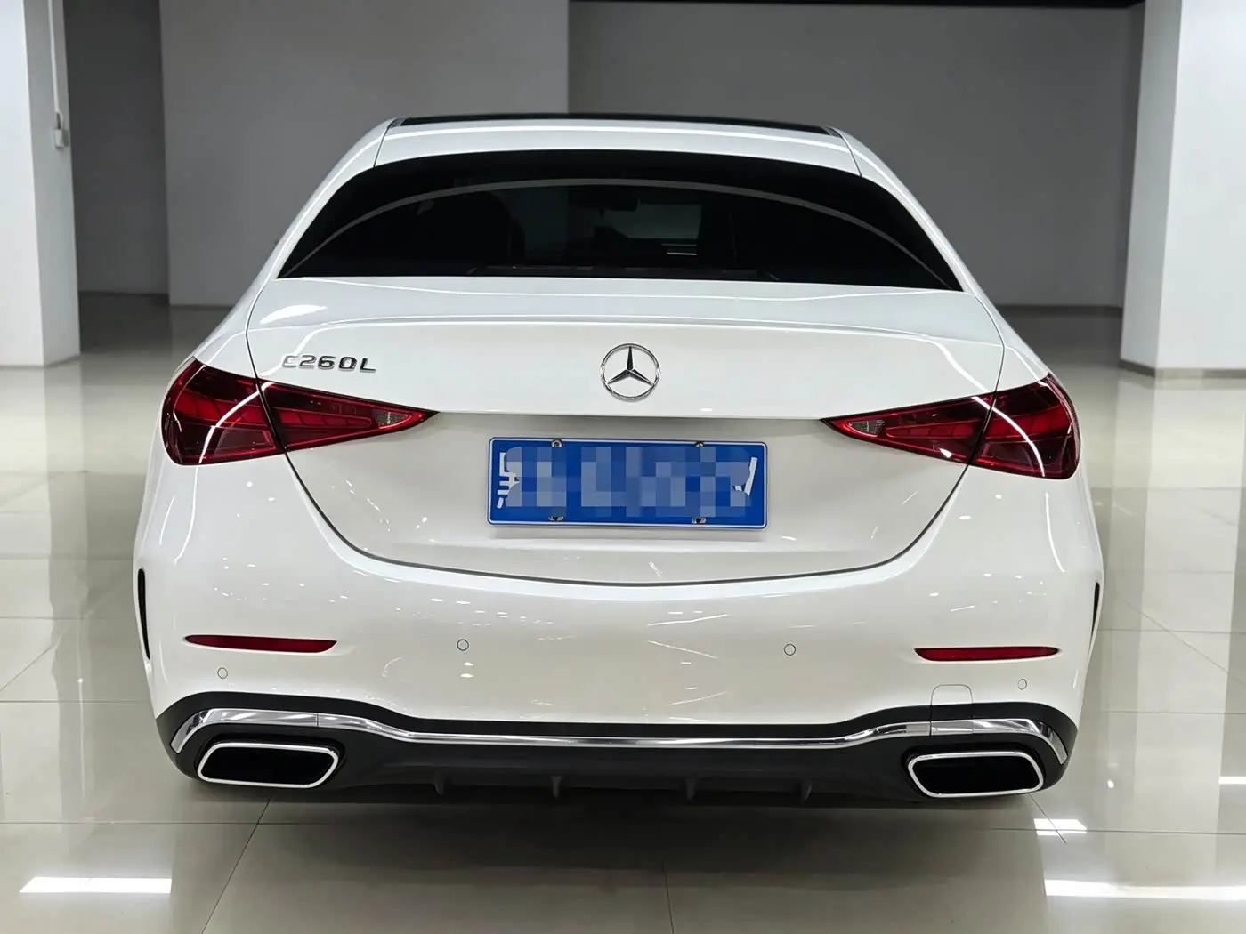 Mercedes-Benz C-Class 2023 — Фото 4/11