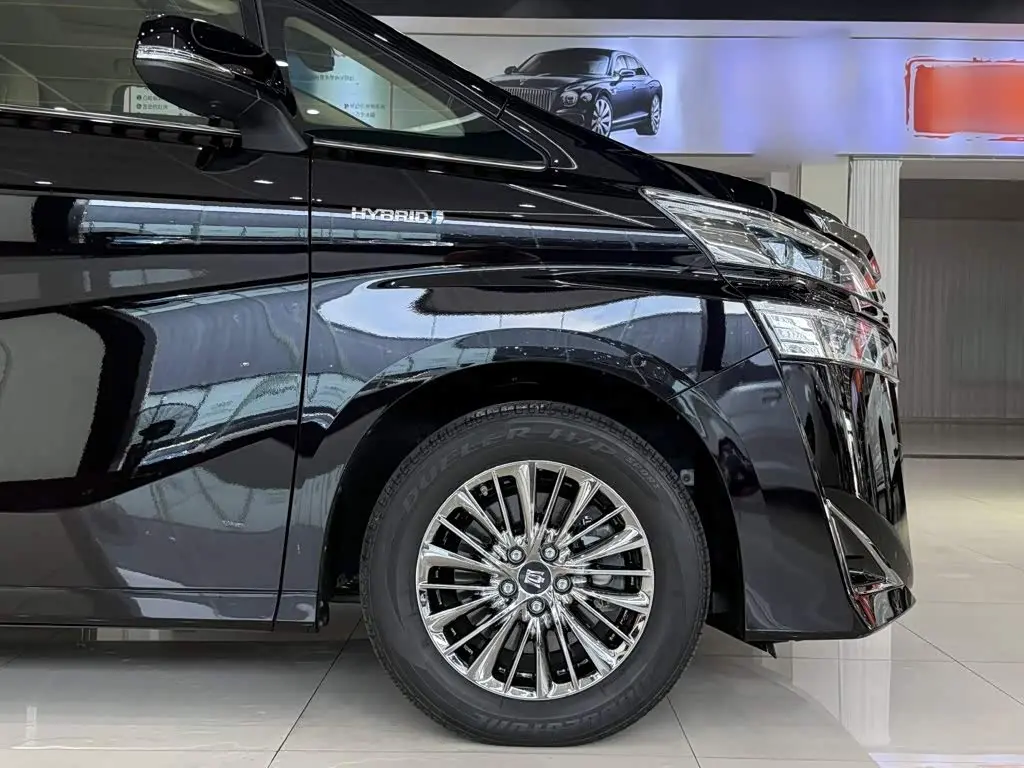 Toyota Vellfire 2021 — Photo 13/20