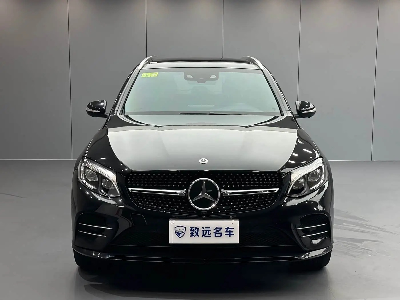 Mercedes-Benz GLC AMG 2018 — Photo 2/20