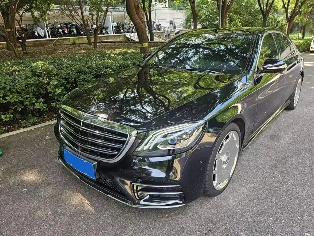 Mercedes-Benz S-Class 2019 — Photo 1/7