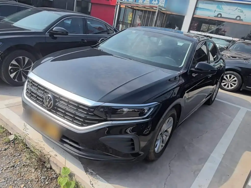 Volkswagen Passat, 2025