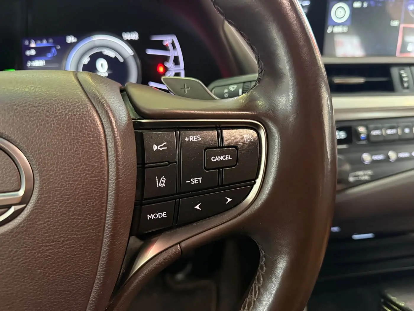 Lexus ES 2020 — Şəkil 7/20