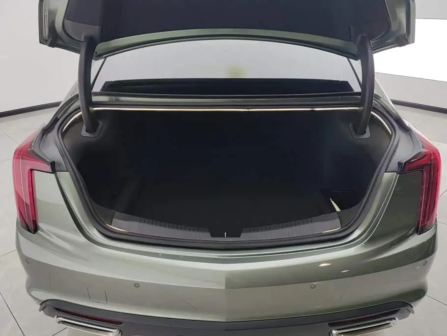 Cadillac CT5 2022 — Фото 4/16