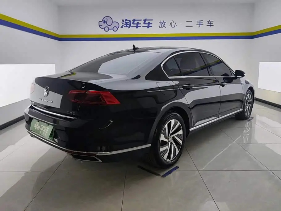 Volkswagen Magotan GTE Plug-in Hybrid 2024 — Фото 3/16