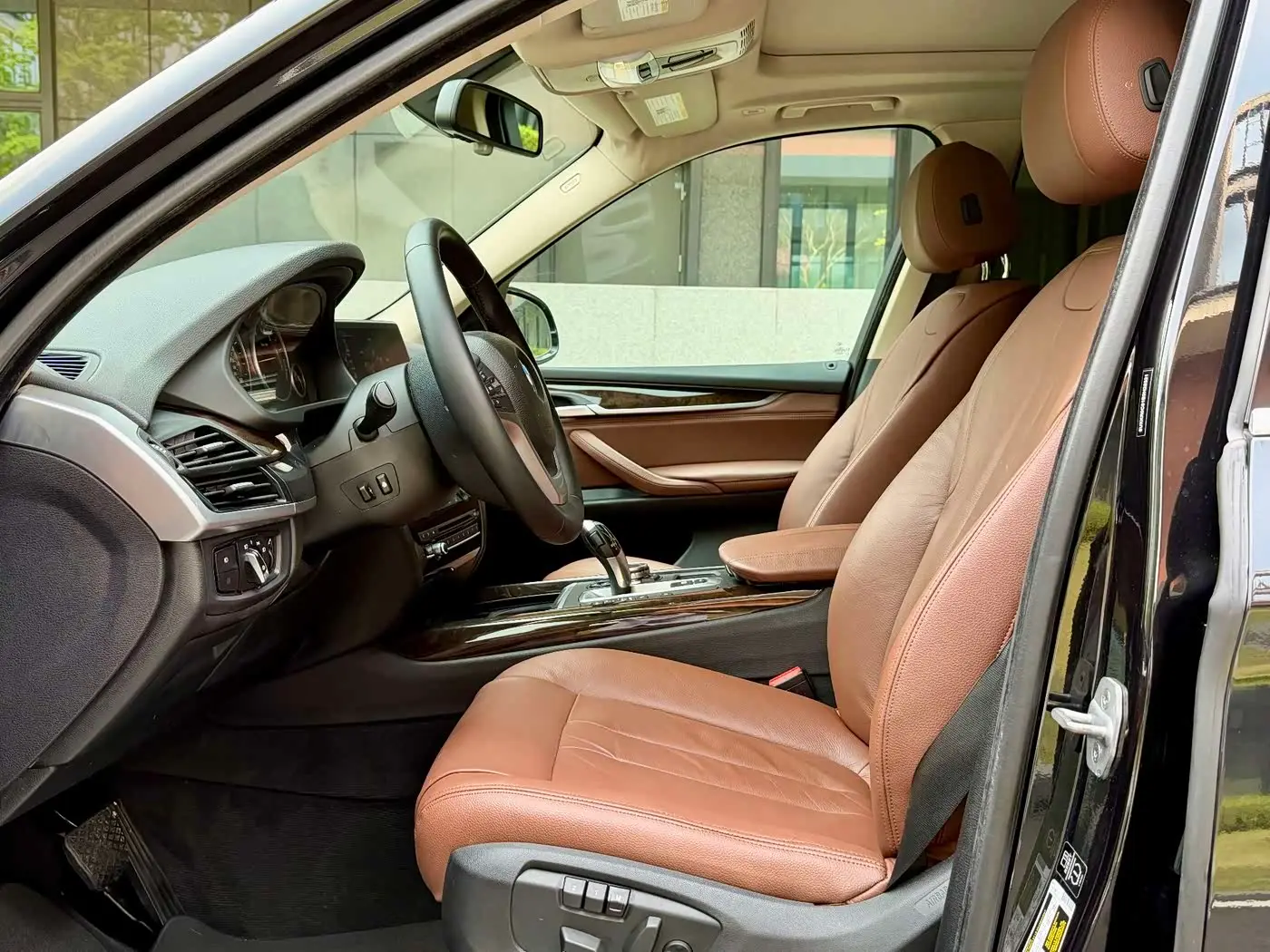 BMW X5 2014 — Фото 13/20