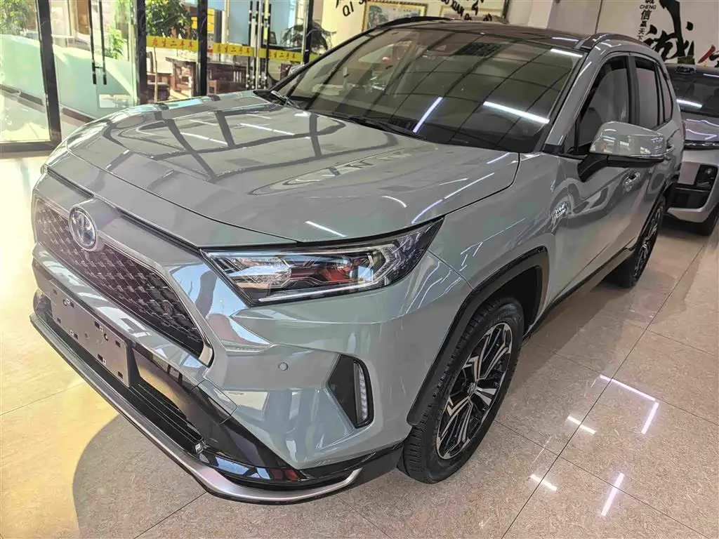 Toyota RAV4 Rongfang Dual Engine E+ 2021 — Фото 1/19