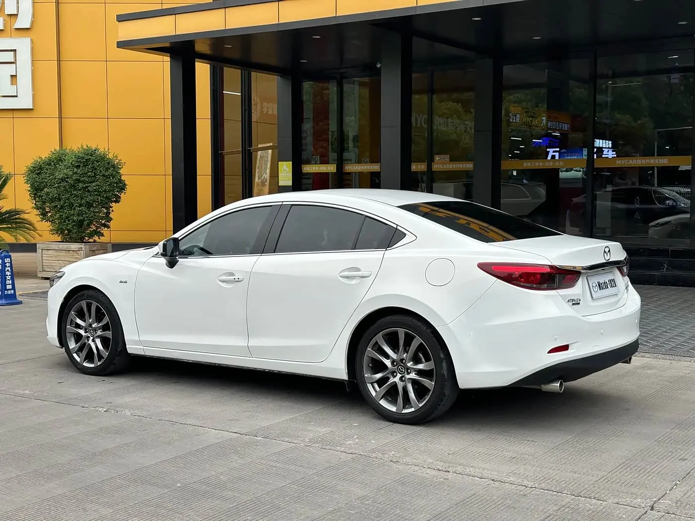 Mazda Atenza 2019 — ფოტო 4/20