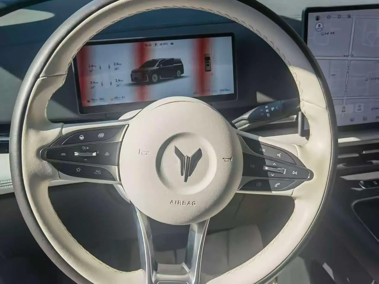 Voyah Auto Voyah Dreamer 2026 — Photo 15/15