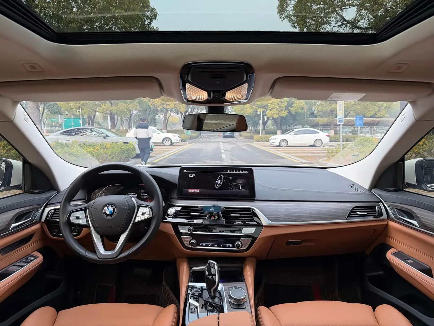 BMW 6 Series GT 2024 — Photo 7/20
