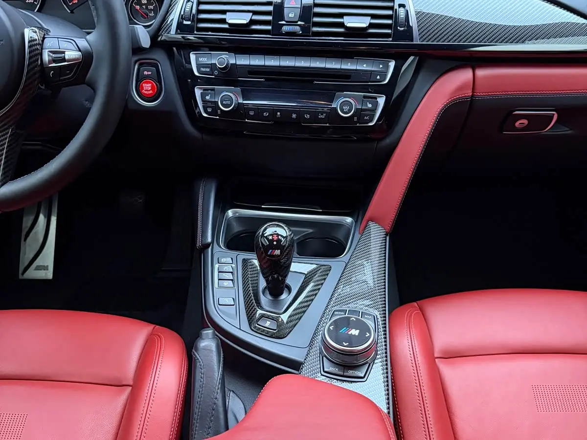 BMW M4 2018 — Photo 17/20