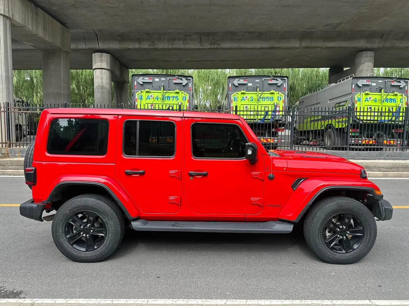 Jeep Wrangler 2022 — Фото 4/20