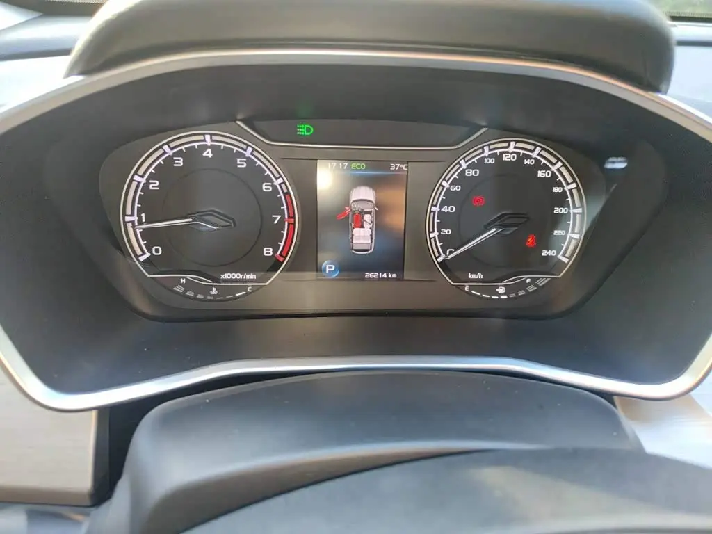 Geely Binyue 2023 — Photo 4/20