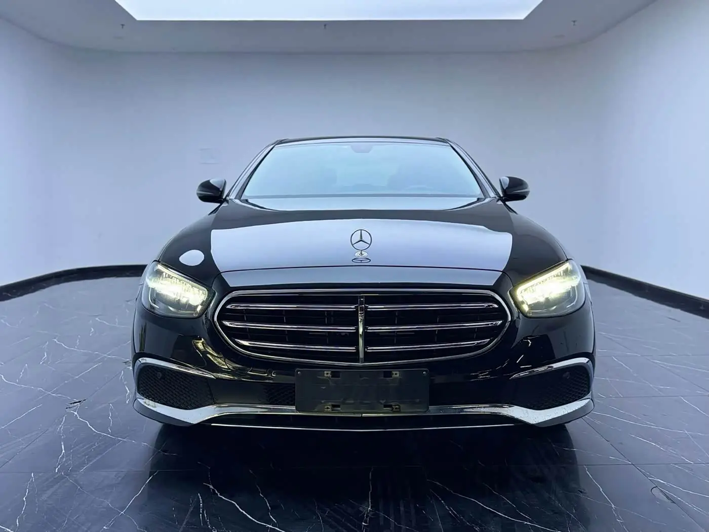 Mercedes-Benz E-Class 2021 — Şəkil 2/15